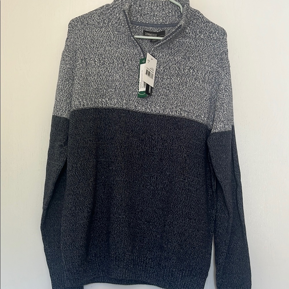 Chaps Men's Navy and blue gray Sweater